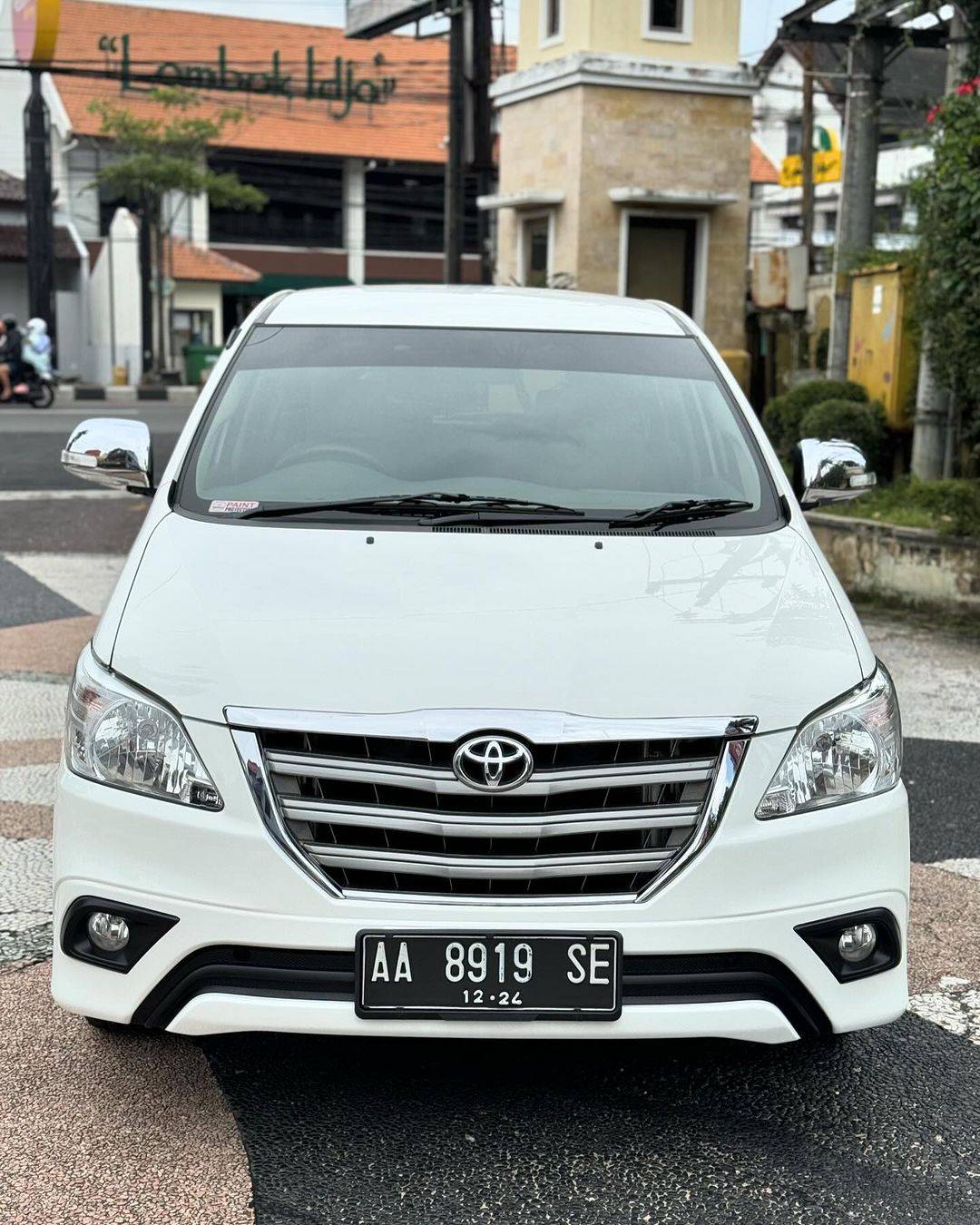 2014 Toyota Kijang Innova Bekas 2014 Toyota Kijang Innova Bekas