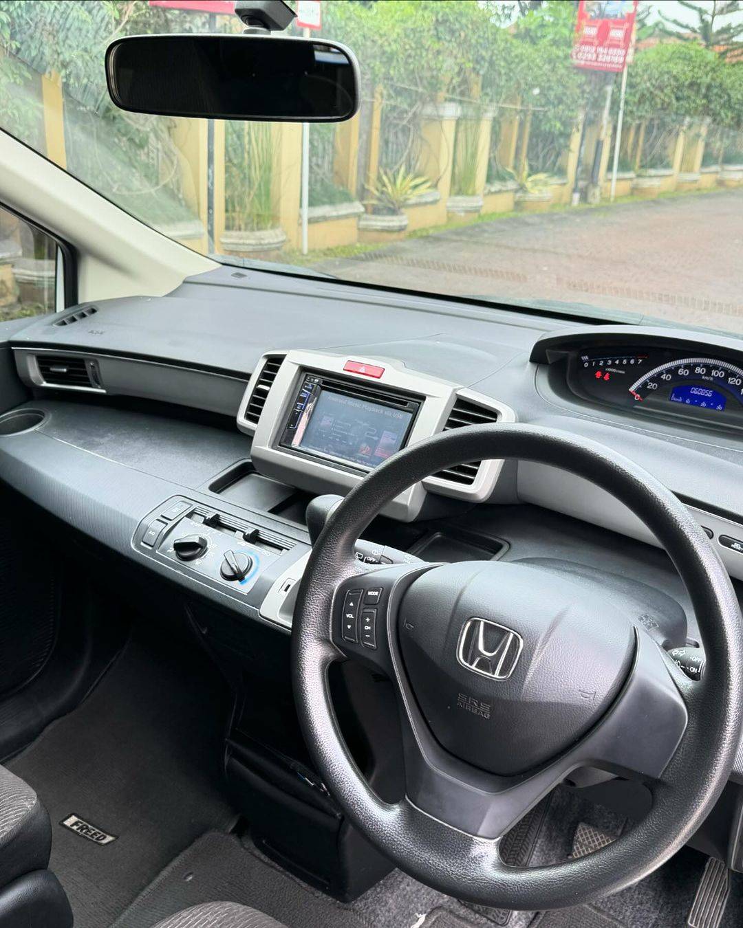 2015 Honda Freed 2015 Honda Freed