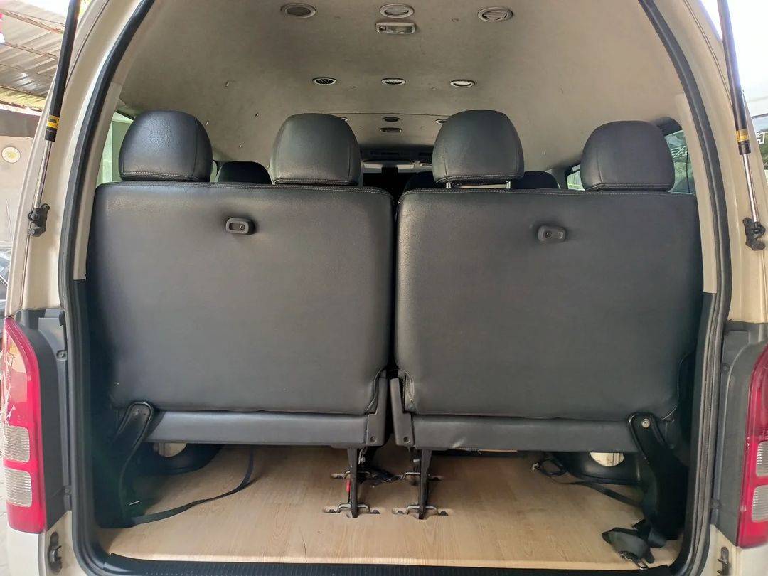 2013 Toyota Hiace 2013 Toyota Hiace