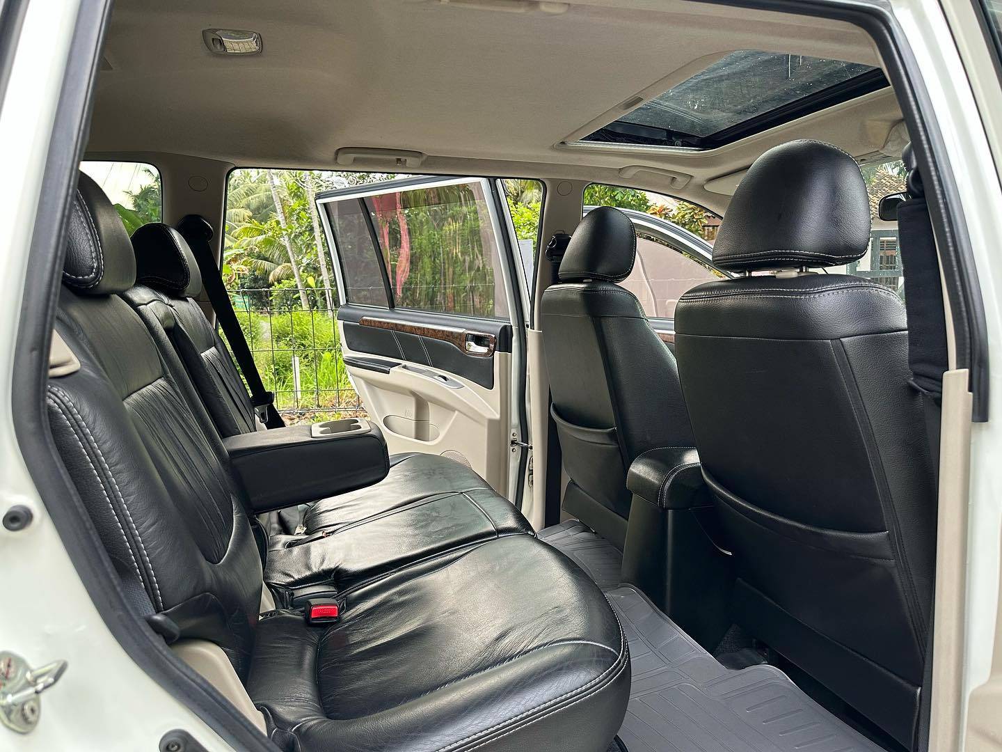 2013 Mitsubishi Pajero Sport 2013 Mitsubishi Pajero Sport