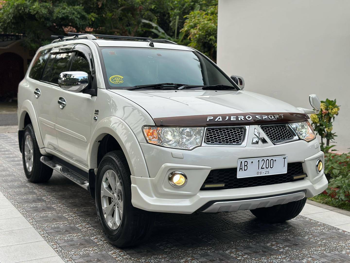 2013 Mitsubishi Pajero Sport 2013 Mitsubishi Pajero Sport