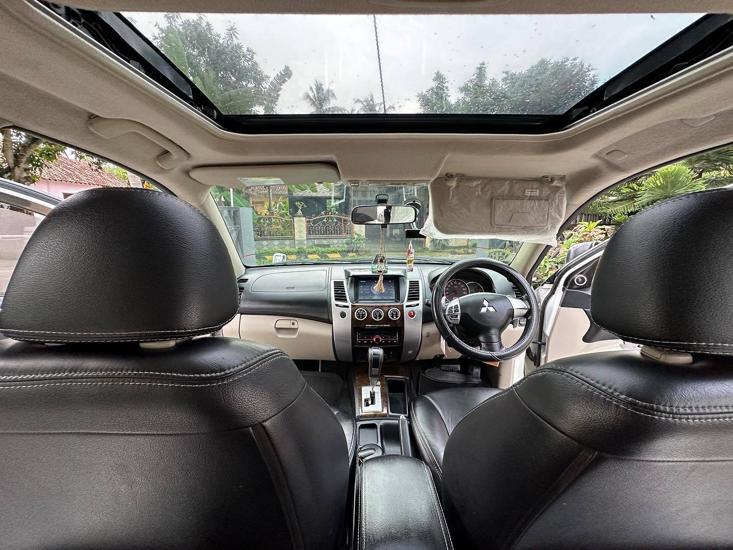 2013 Mitsubishi Pajero Sport 2013 Mitsubishi Pajero Sport