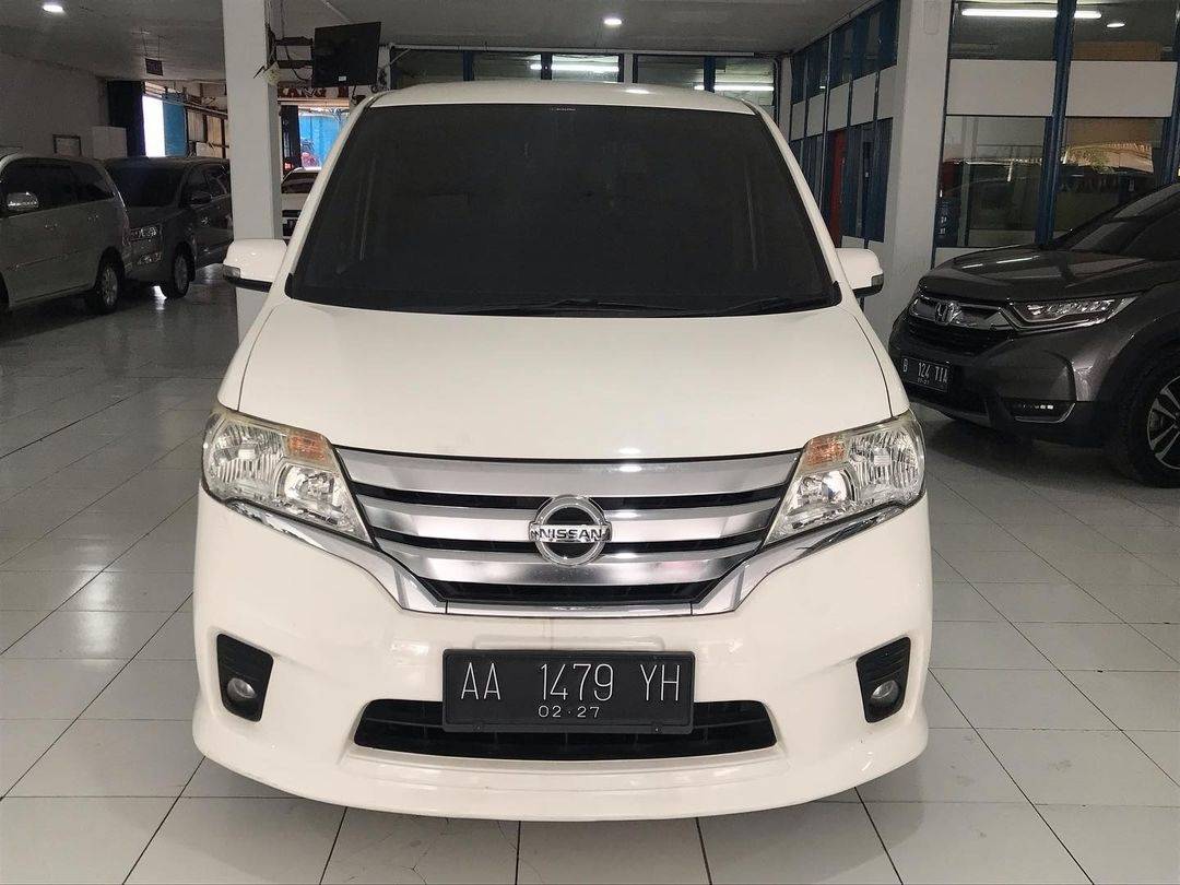 2012 Nissan Serena Bekas 2012 Nissan Serena Bekas
