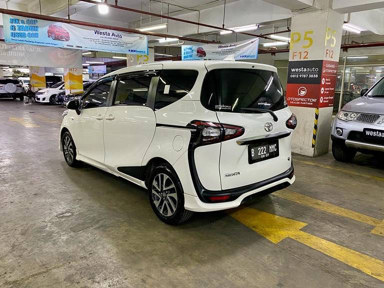 2018 Toyota Sienta 2018 Toyota Sienta