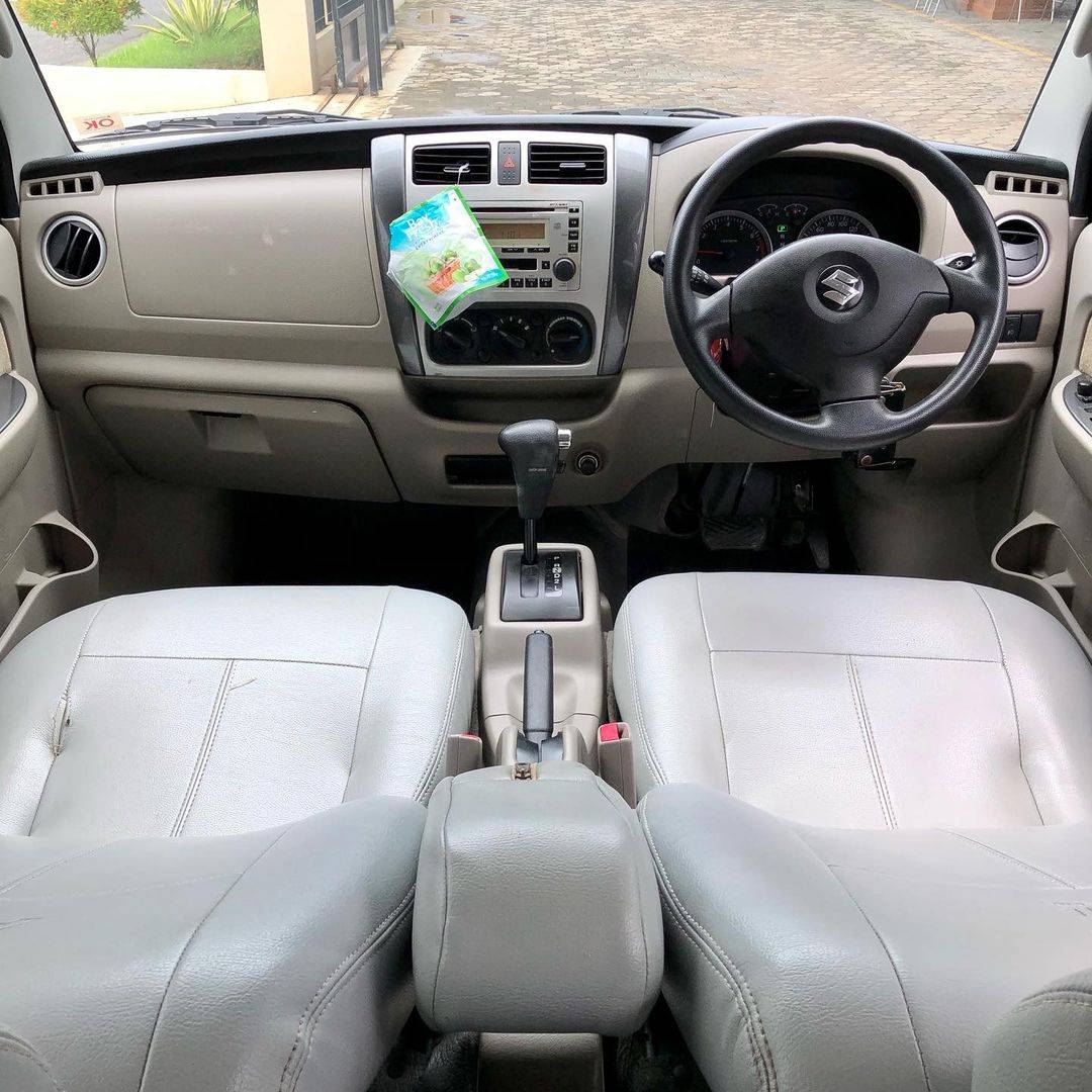 2010 Suzuki APV Arena 2010 Suzuki APV Arena