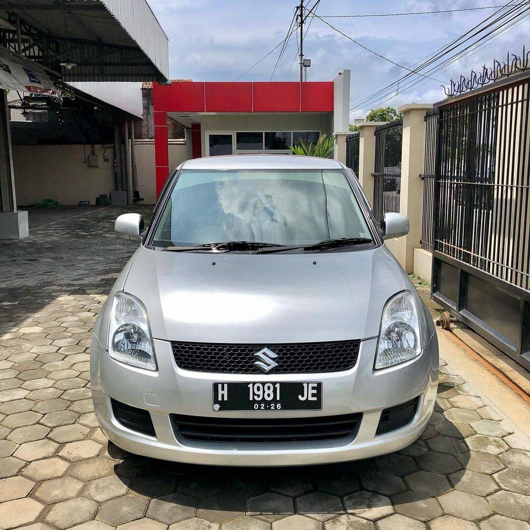 2010 Suzuki Swift Bekas 2010 Suzuki Swift Bekas