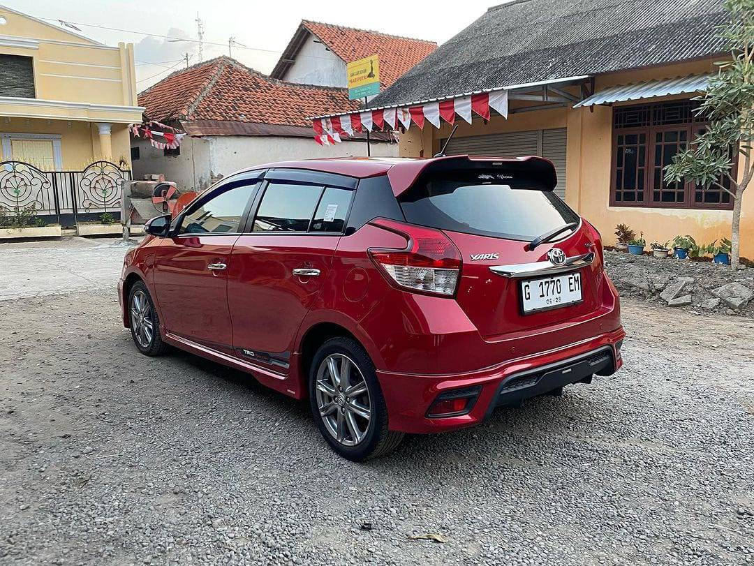 2016 Toyota Yaris 2016 Toyota Yaris