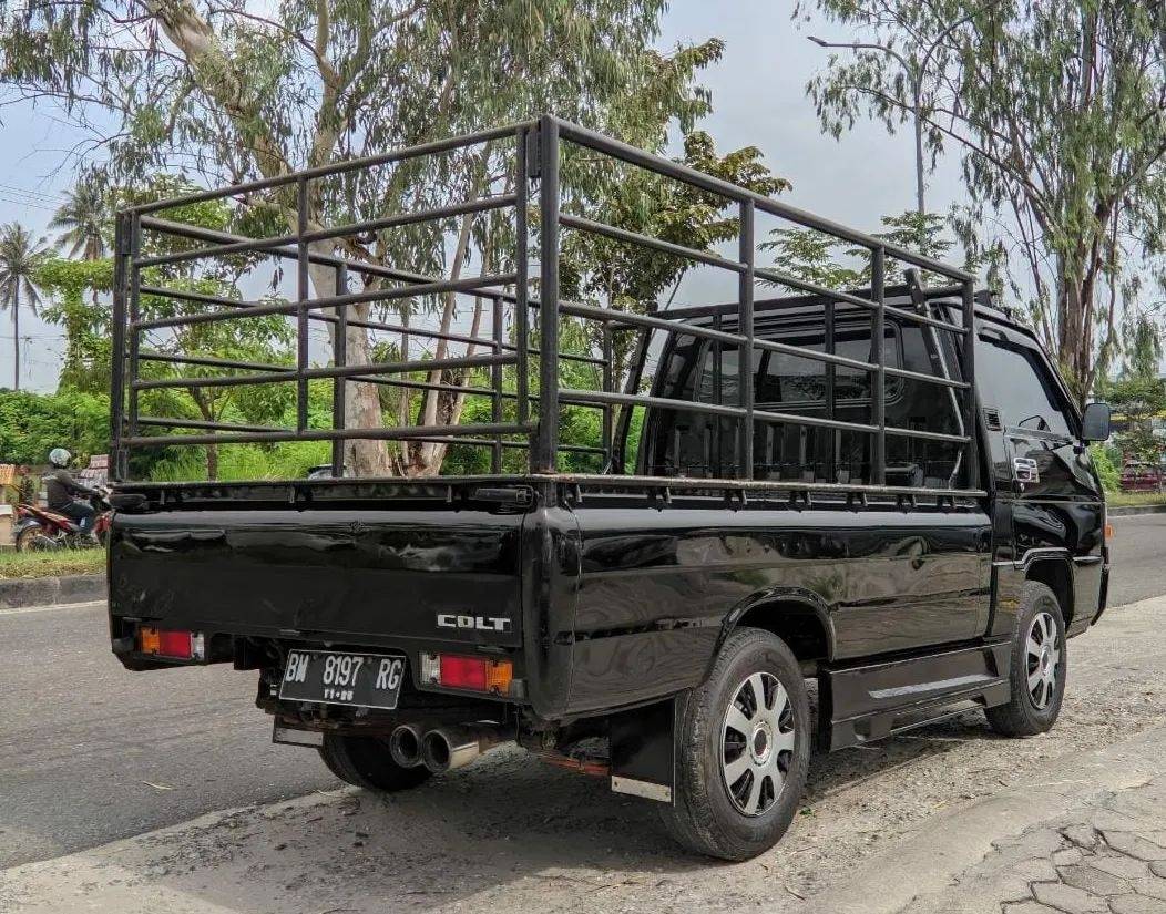 2020 Mitsubishi L300 2020 Mitsubishi L300