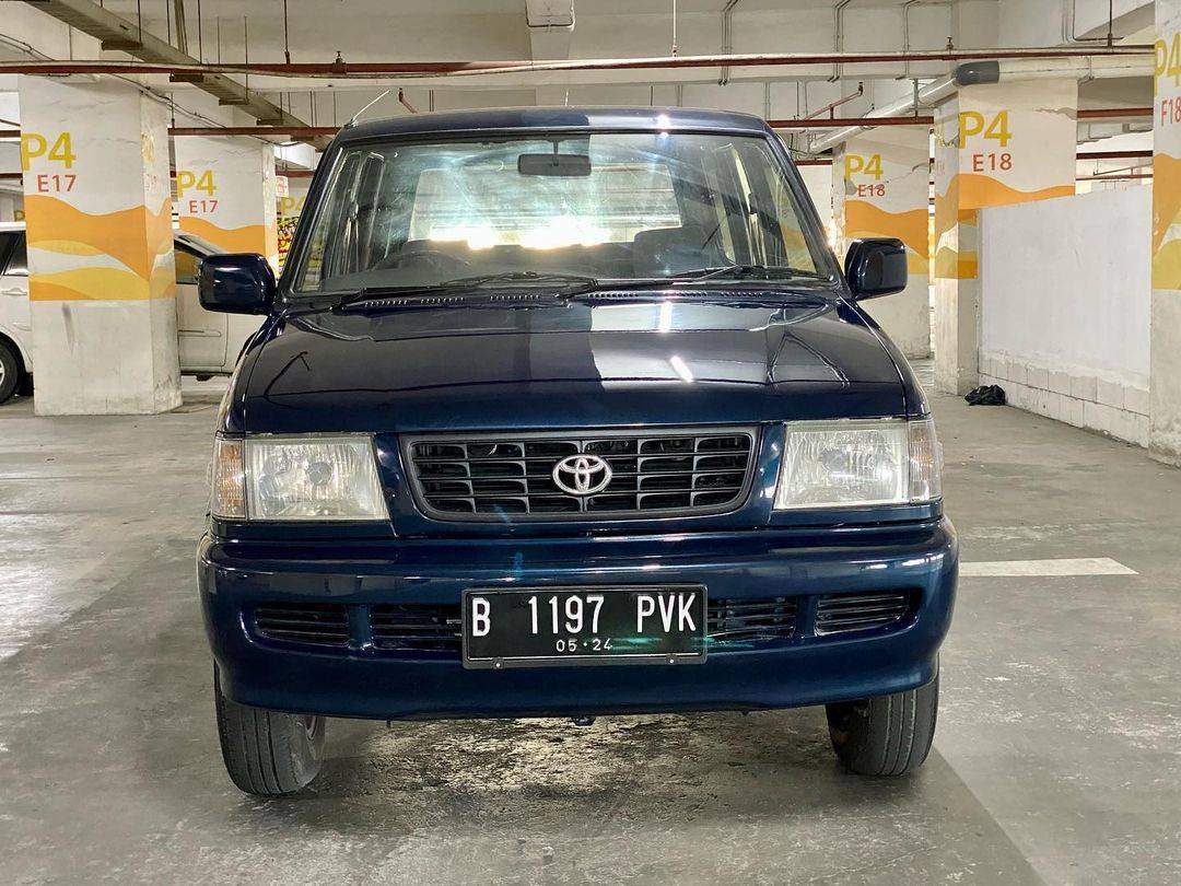 Second Hand 2001 Toyota Kijang  Second Hand 2001 Toyota Kijang