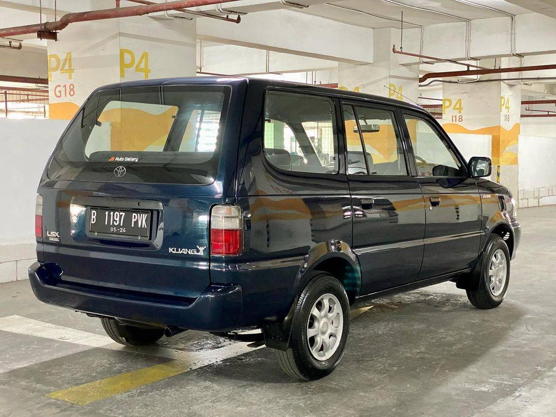 2001 Toyota Kijang  2001 Toyota Kijang