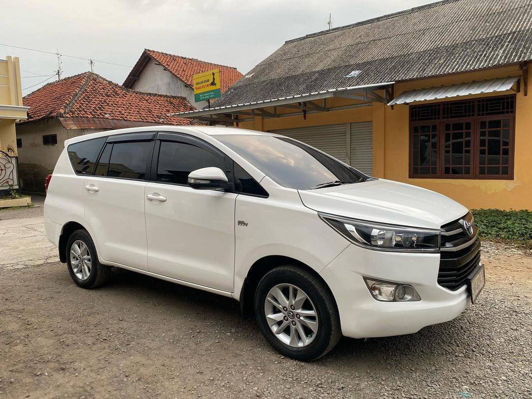 2016 Toyota Kijang Innova 2016 Toyota Kijang Innova