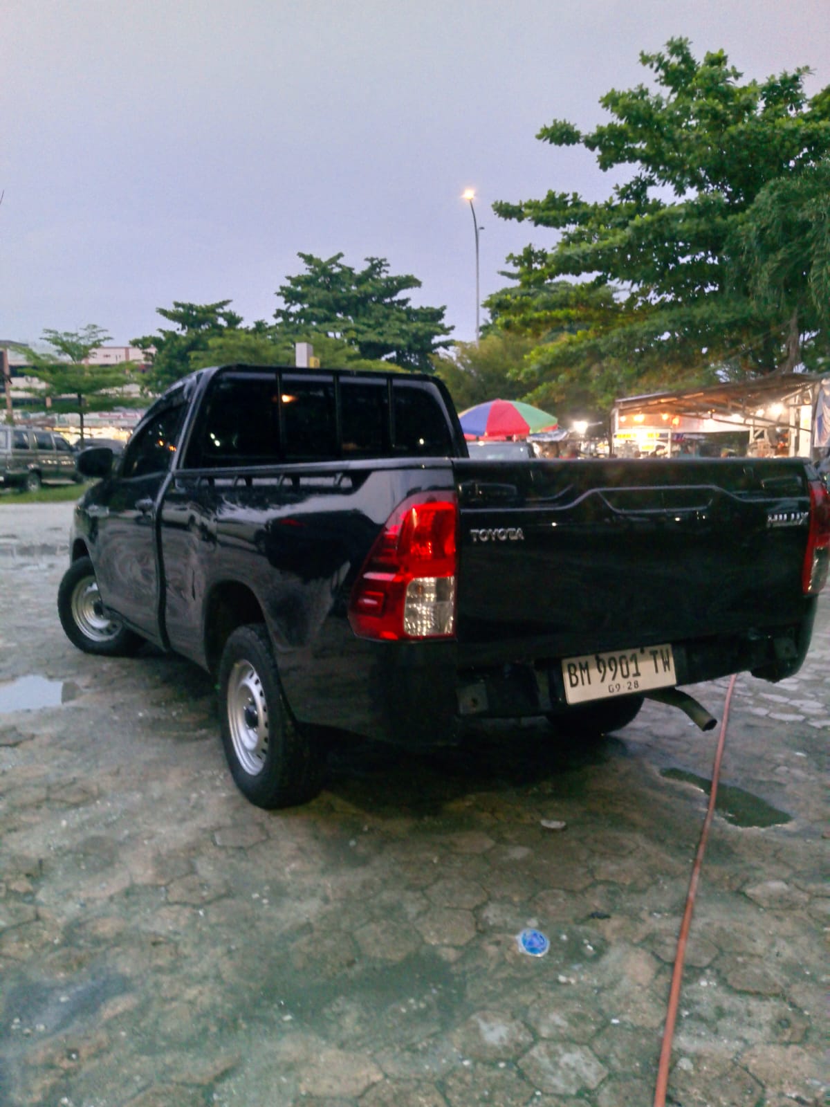 2018 Toyota Hilux Bekas 2018 Toyota Hilux Bekas