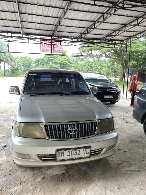 2002 Toyota Kijang 