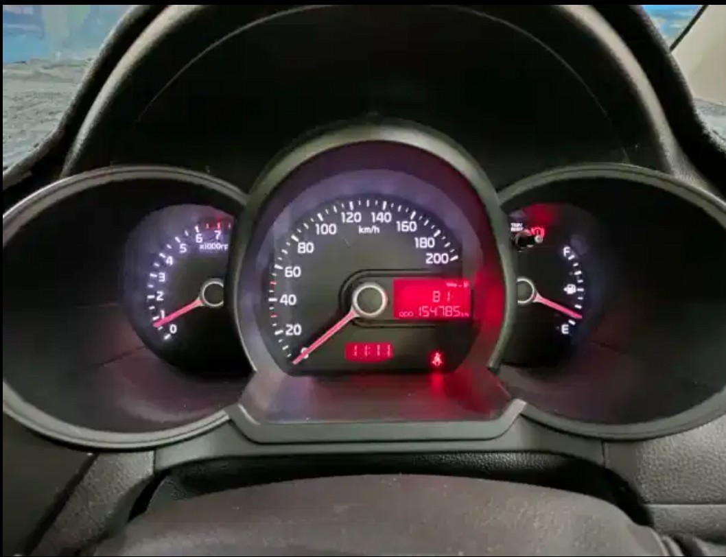 2013 Kia Picanto MT 2013 Kia Picanto MT