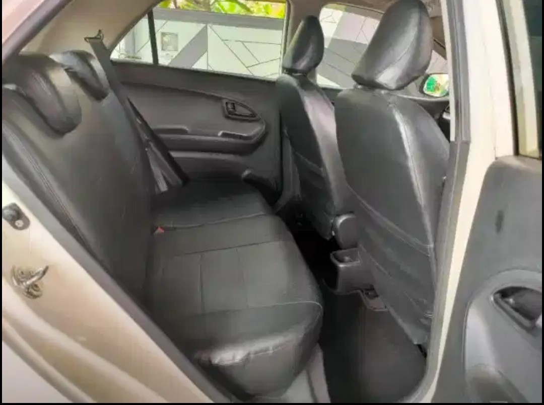 2013 Kia Picanto MT 2013 Kia Picanto MT