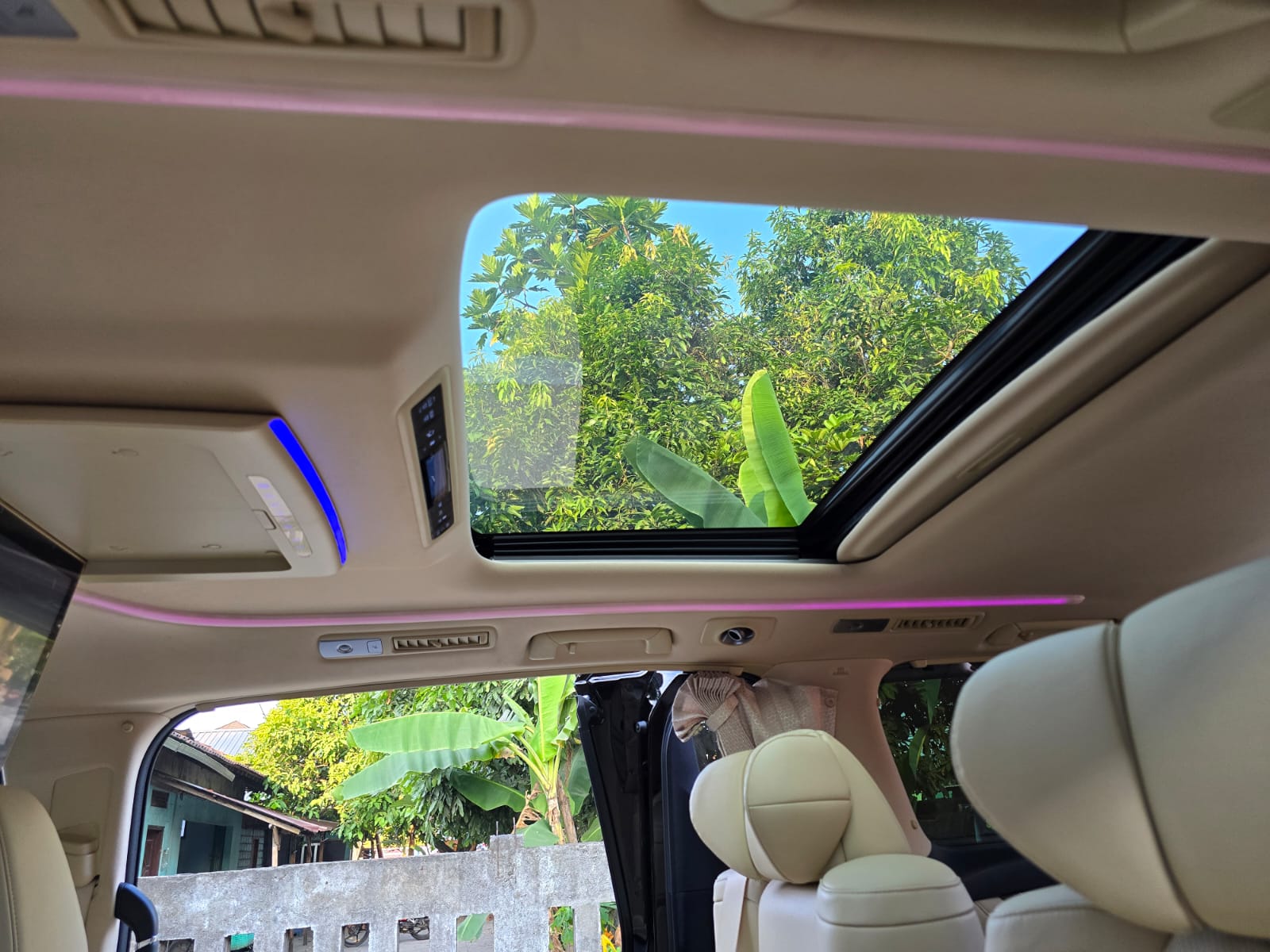 2023 Toyota Alphard 2023 Toyota Alphard