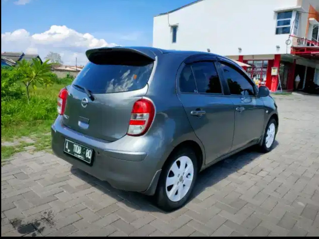 2011 Nissan March 1.2L XS AT 2011 Nissan March 1.2L XS AT