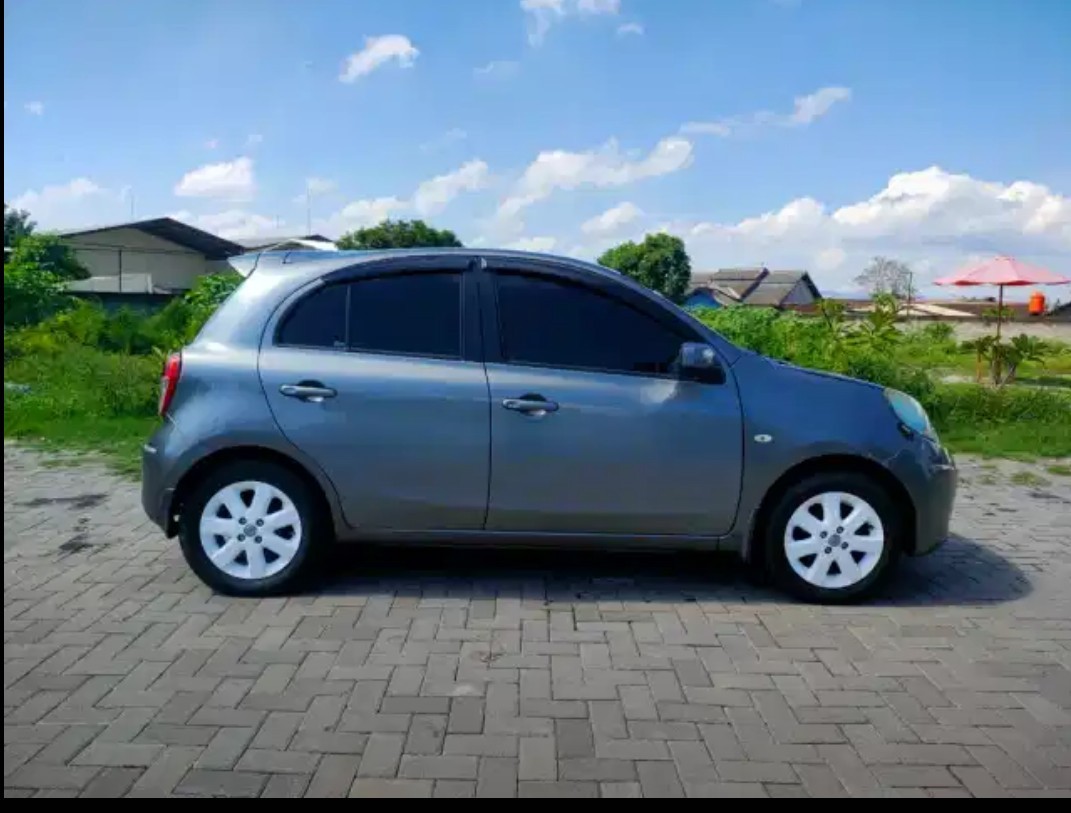 2011 Nissan March 1.2L XS AT 2011 Nissan March 1.2L XS AT