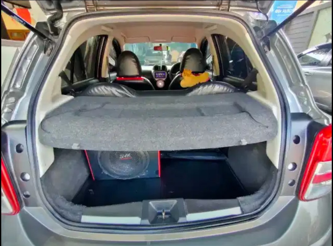 2011 Nissan March 1.2L XS AT 2011 Nissan March 1.2L XS AT