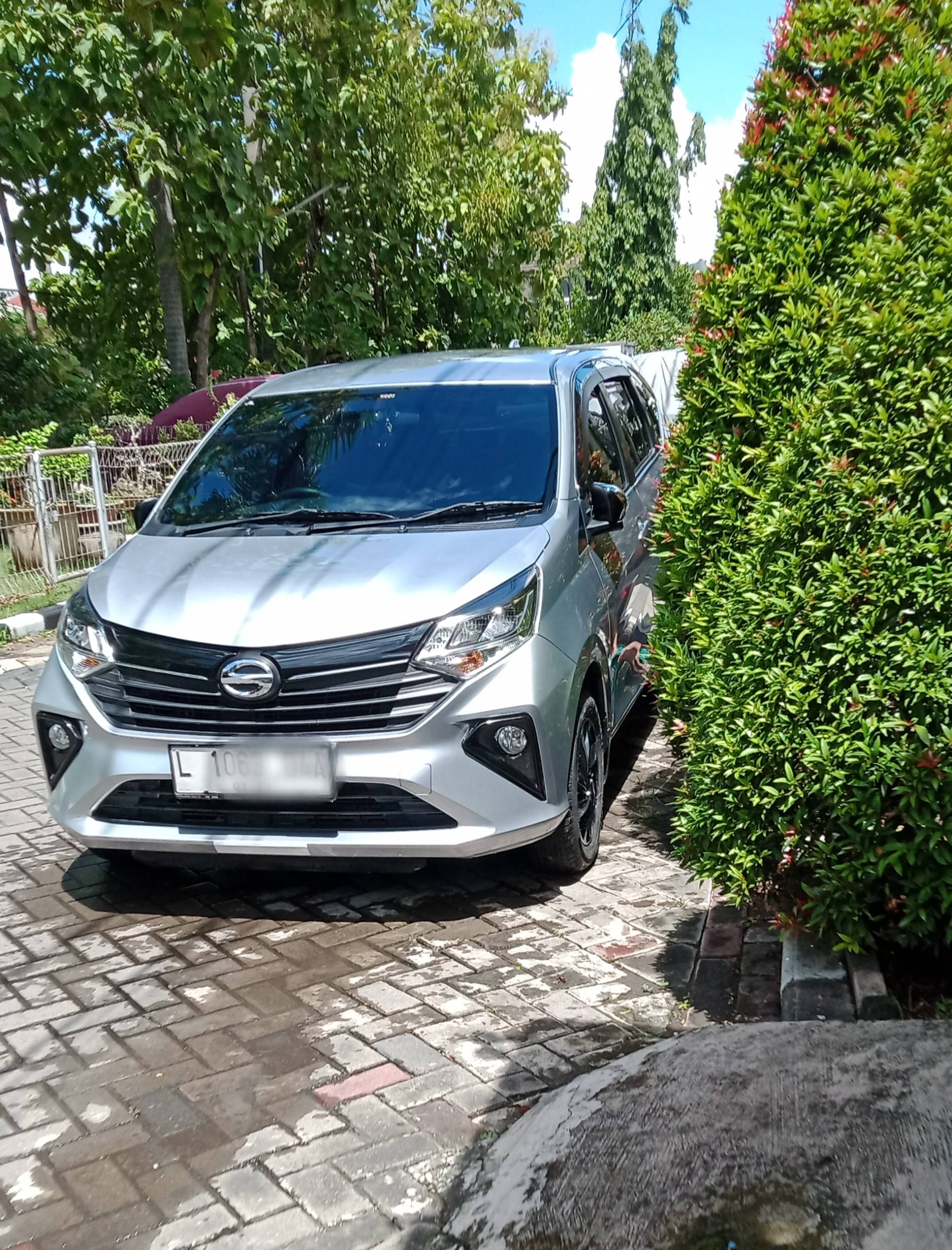 Second Hand 2022 Daihatsu Sigra Second Hand 2022 Daihatsu Sigra