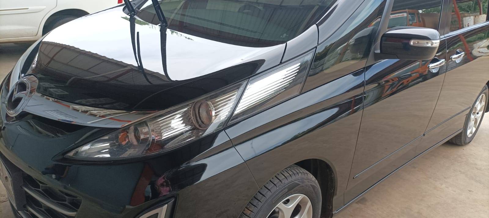 2013 Mazda Biante 2013 Mazda Biante