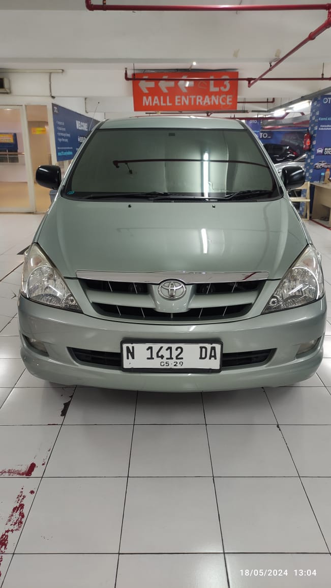 Second Hand 2005 Toyota Innova Second Hand 2005 Toyota Innova