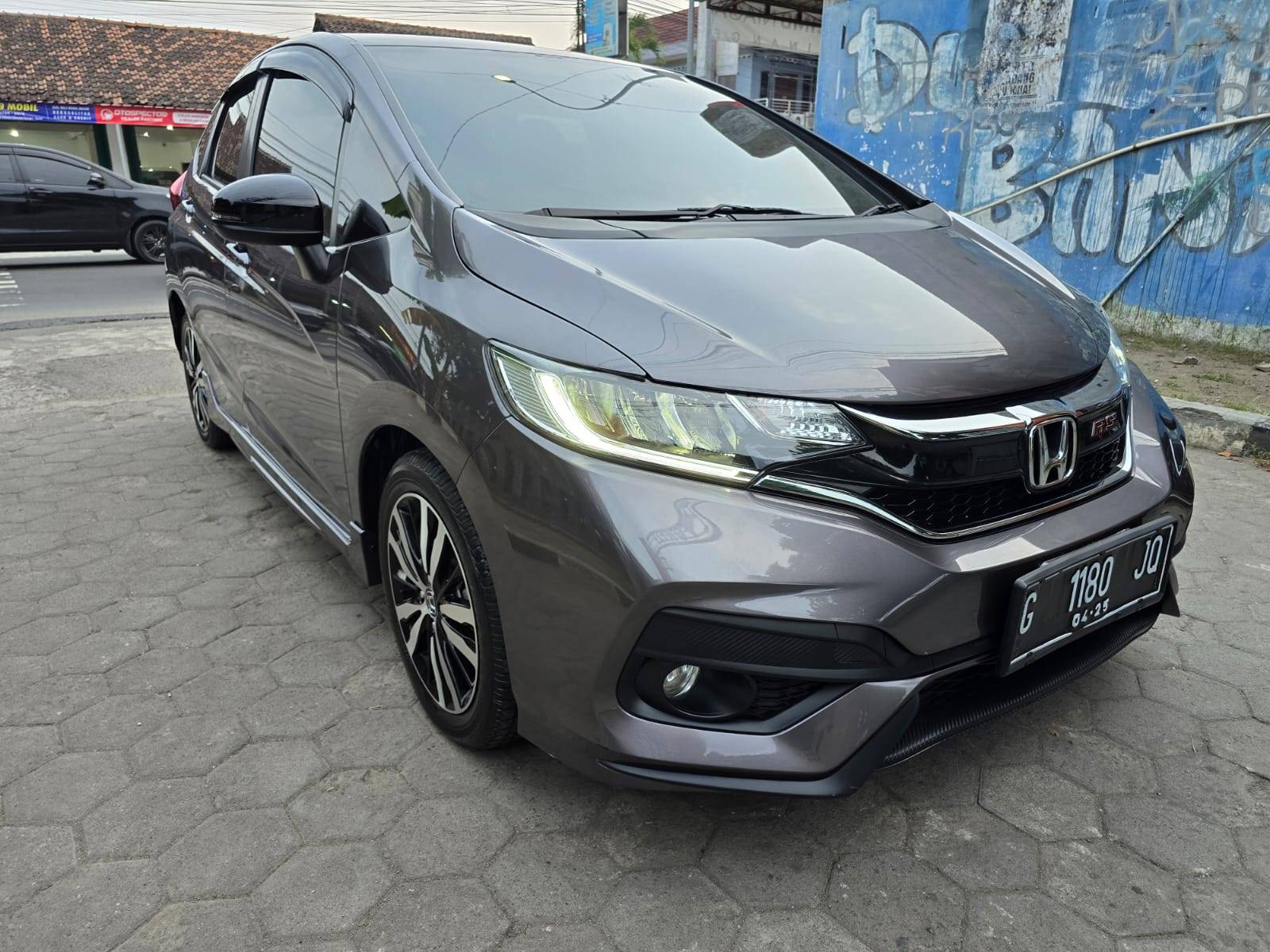 Second Hand 2020 Honda Jazz VTEC 1.5L AT