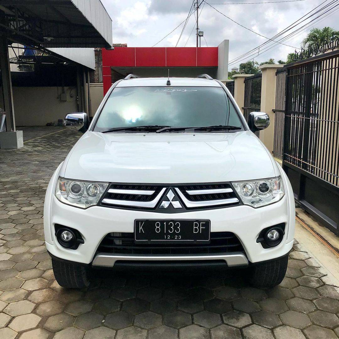 Second Hand 2013 Mitsubishi Pajero Sport Exceed AT 4x2