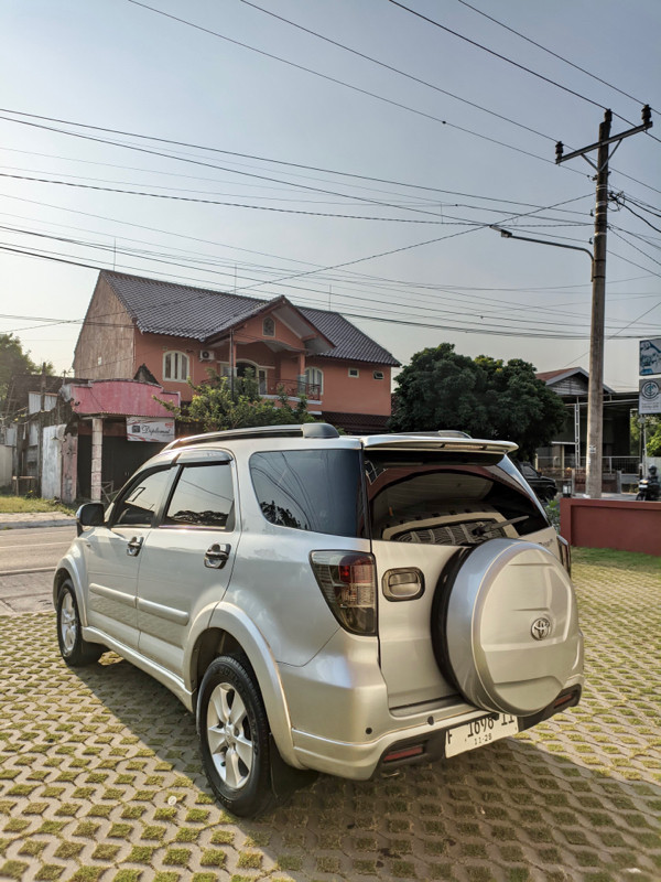 2013 Toyota Rush  S AT 2013 Toyota Rush  S AT