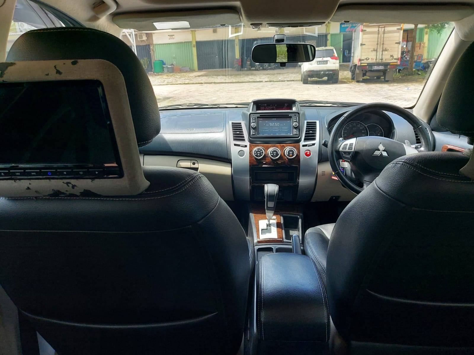 2014 Mitsubishi Pajero Sport  2014 Mitsubishi Pajero Sport