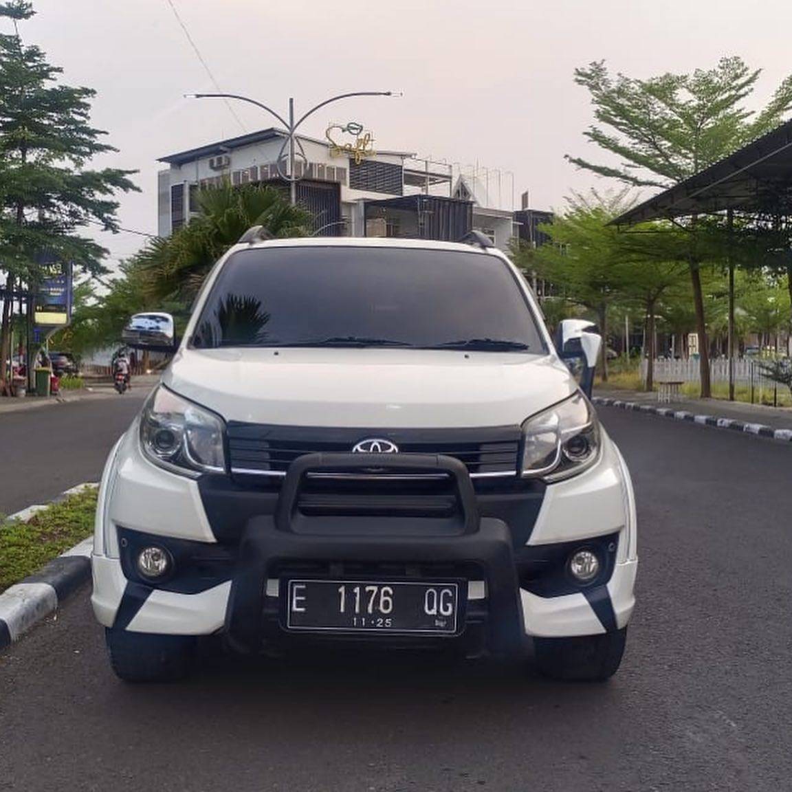Second Hand 2015 Toyota Rush 1.5L TRD AT