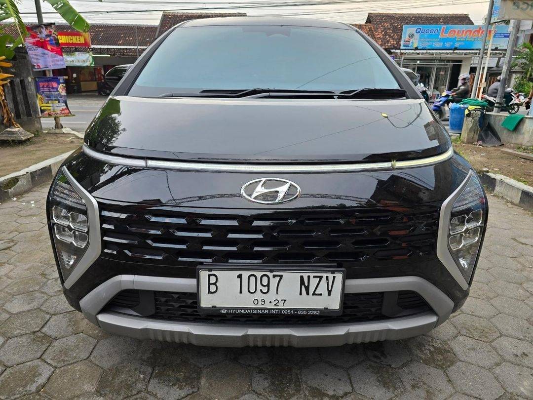 Second Hand 2022 Hyundai Stargazer Prime IVT