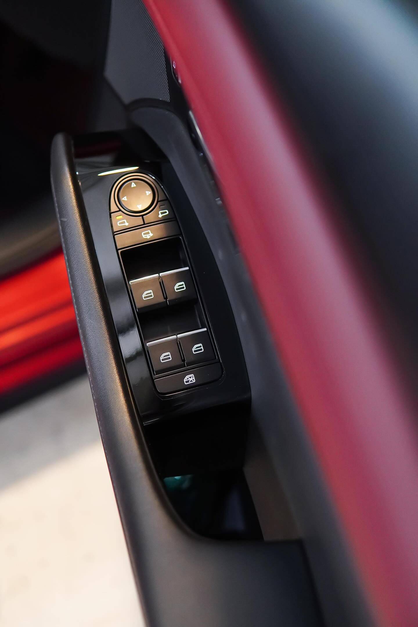 2020 Mazda 3 Hatchback 2020 Mazda 3 Hatchback