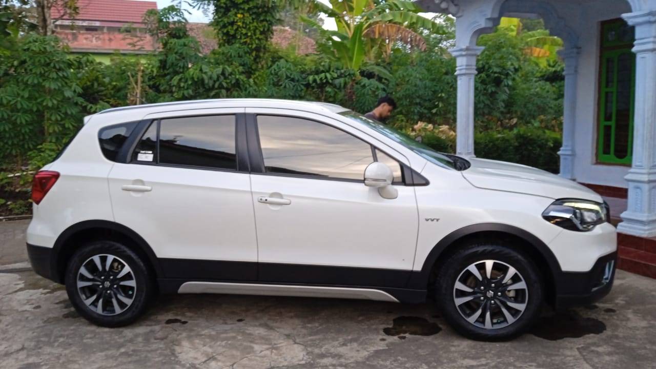 2017 Suzuki SX4 S Cross 2017 Suzuki SX4 S Cross