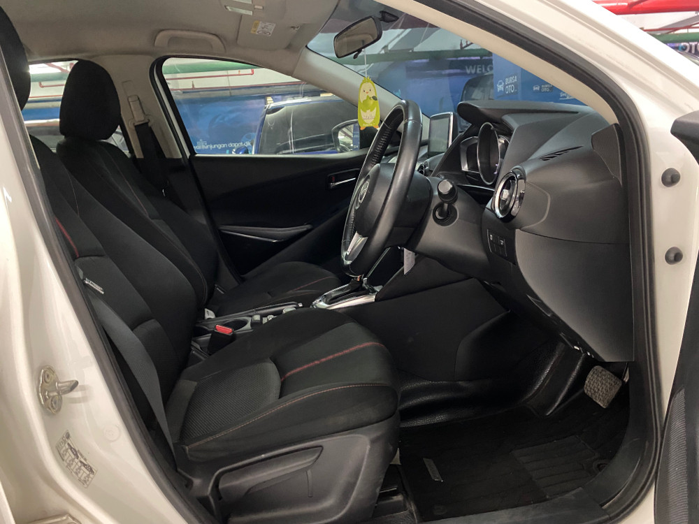 2015 Mazda 2 2015 Mazda 2