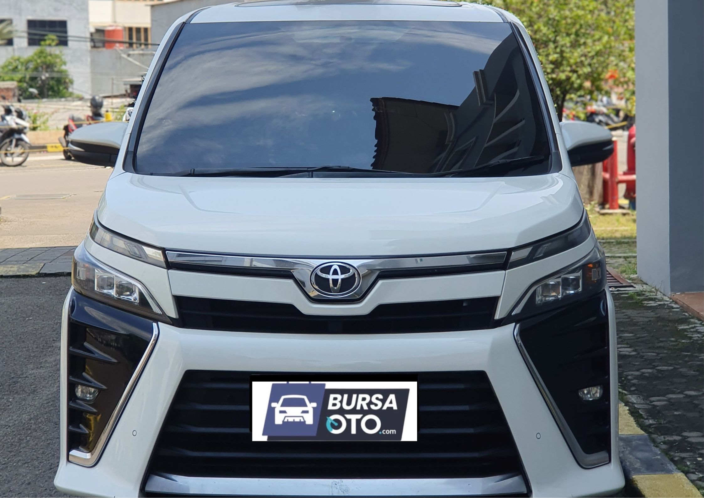 2018 Toyota Voxy Bekas 2018 Toyota Voxy Bekas