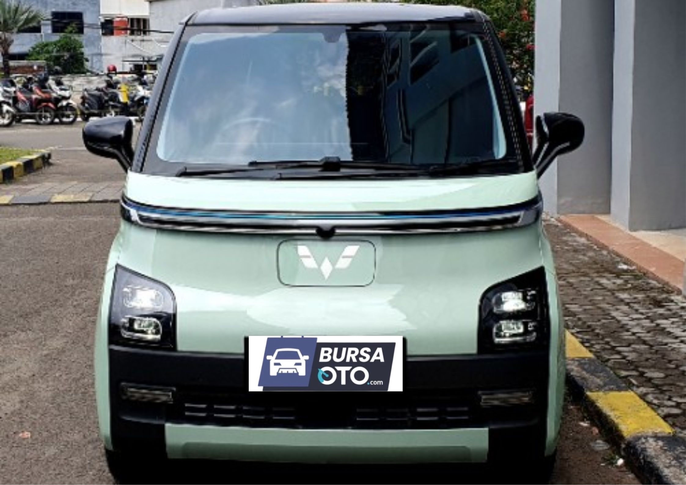 Second Hand 2023 Wuling Air EV Second Hand 2023 Wuling Air EV