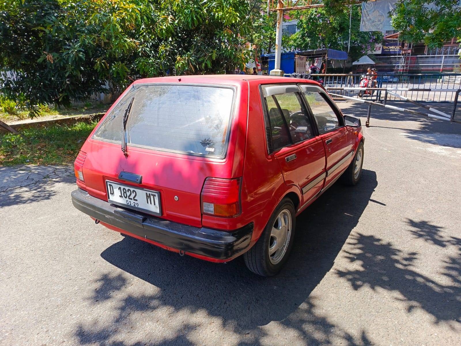 2000 Toyota Starlet 1.3 EP 81 SEG POWER STEERING MT SDN 2000 Toyota Starlet 1.3 EP 81 SEG POWER STEERING MT SDN