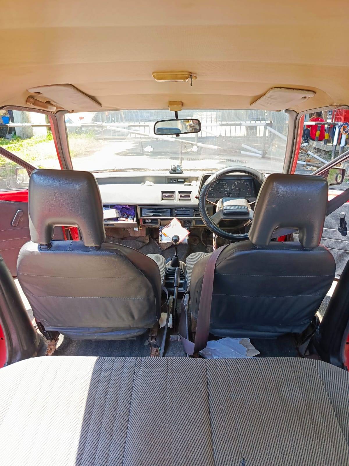 2000 Toyota Starlet 1.3 EP 81 SEG POWER STEERING MT SDN 2000 Toyota Starlet 1.3 EP 81 SEG POWER STEERING MT SDN