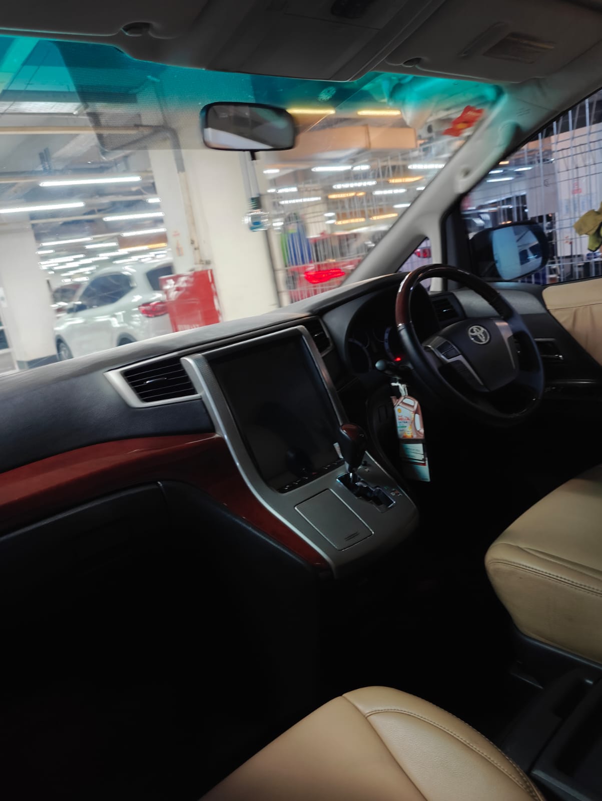 2010 Toyota Vellfire 2010 Toyota Vellfire