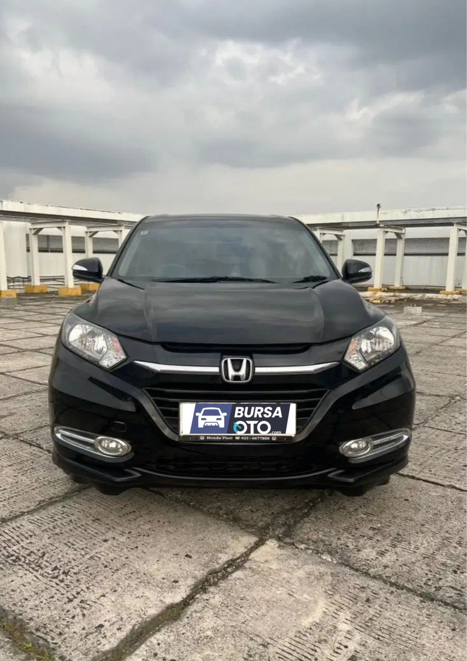 Second Hand 2018 Honda HRV  E 1.5 CVT Second Hand 2018 Honda HRV  E 1.5 CVT