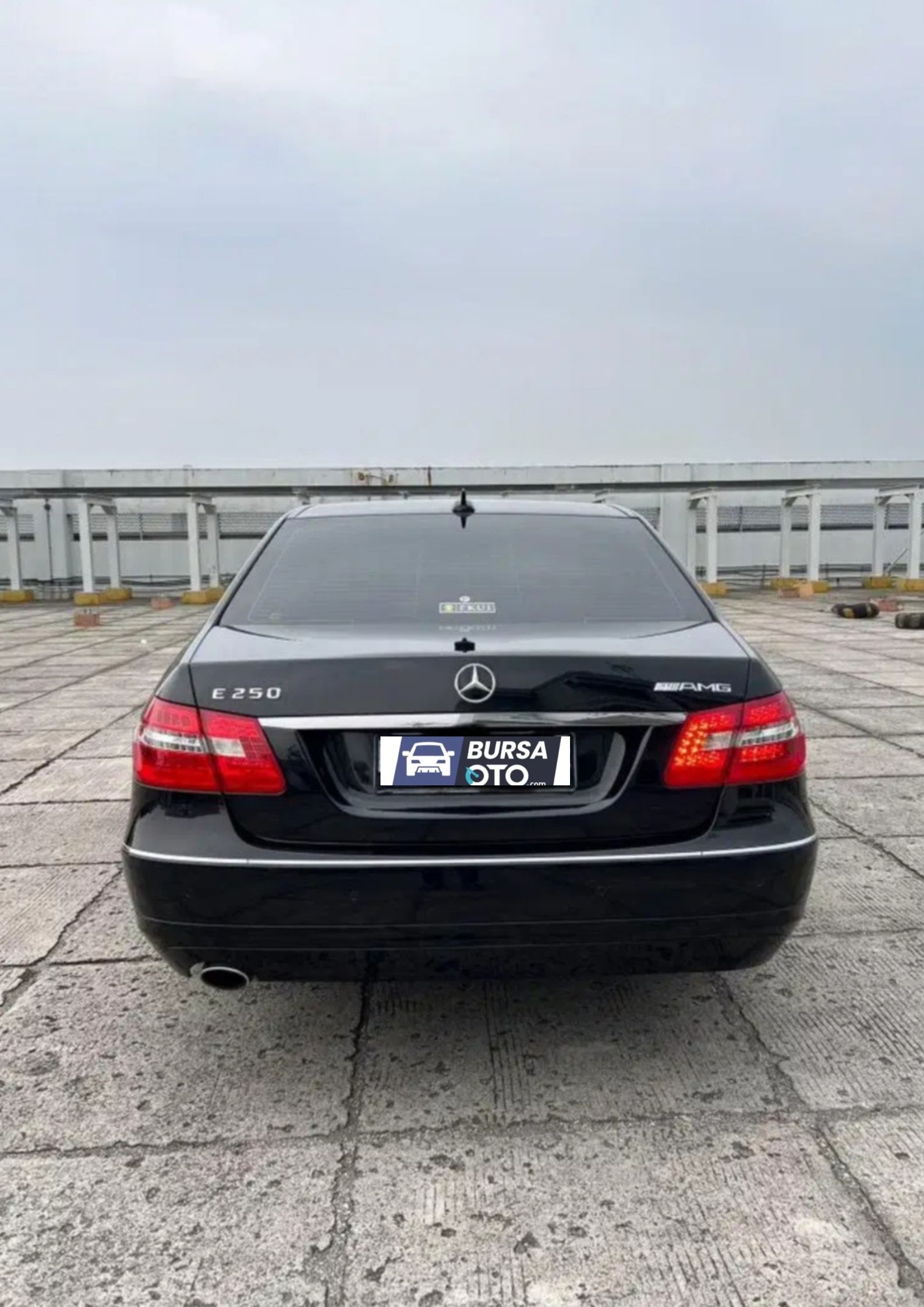 2010 Mercedes Benz E-Class 2010 Mercedes Benz E-Class