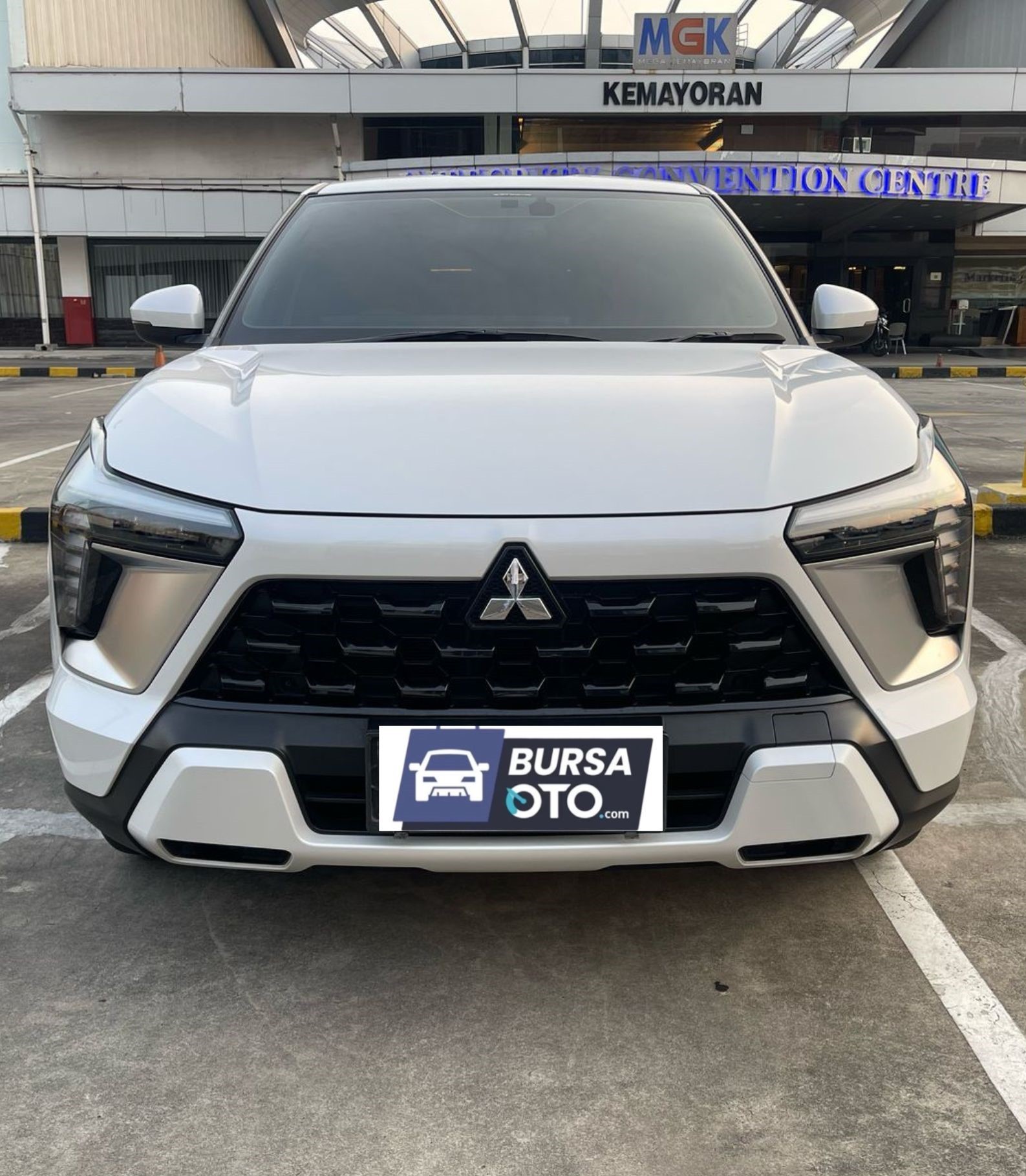 Second Hand 2023 Mitsubishi XForce Ultimate CVT Second Hand 2023 Mitsubishi XForce Ultimate CVT