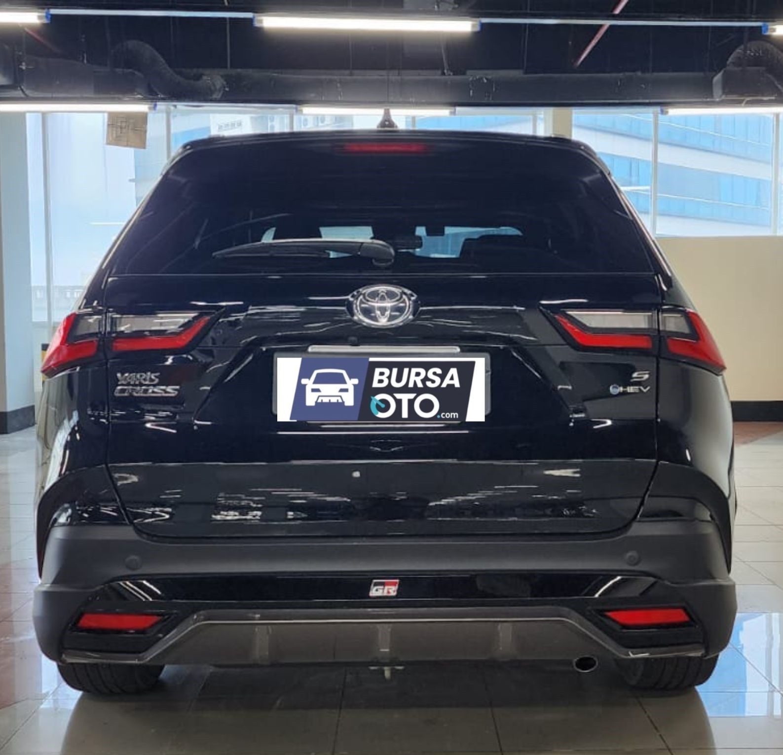 2023 Toyota Yaris Cross 1.5 S HV CVT 2023 Toyota Yaris Cross 1.5 S HV CVT