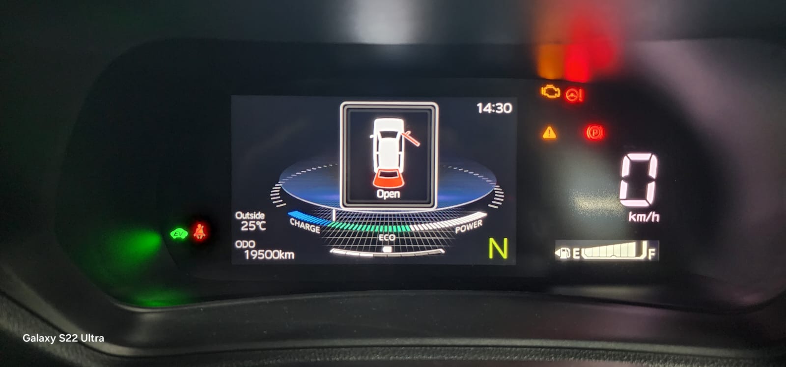 2023 Toyota Yaris Cross 1.5 S HV CVT 2023 Toyota Yaris Cross 1.5 S HV CVT