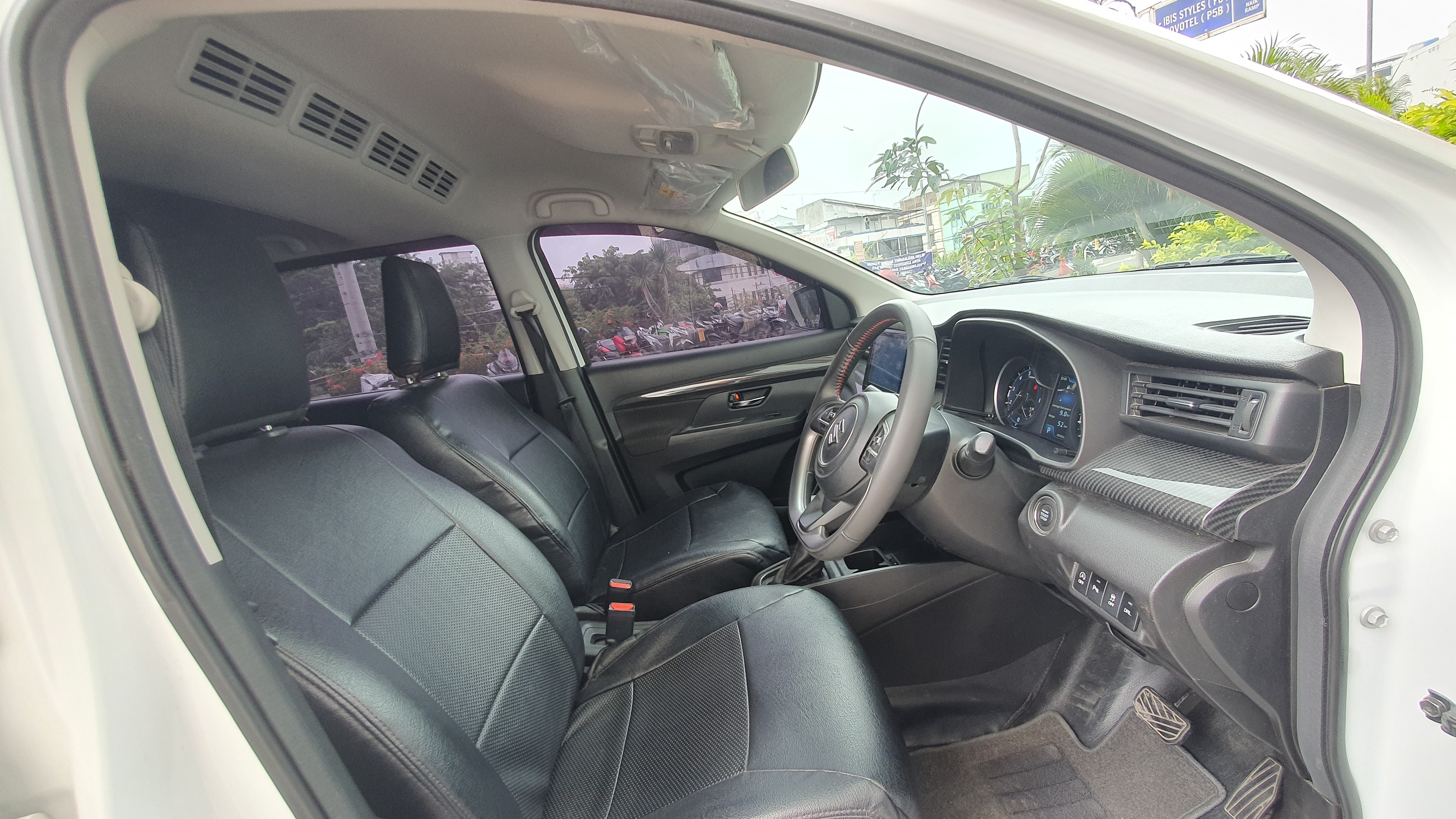 2022 Suzuki Ertiga Smart Hybrid 2022 Suzuki Ertiga Smart Hybrid