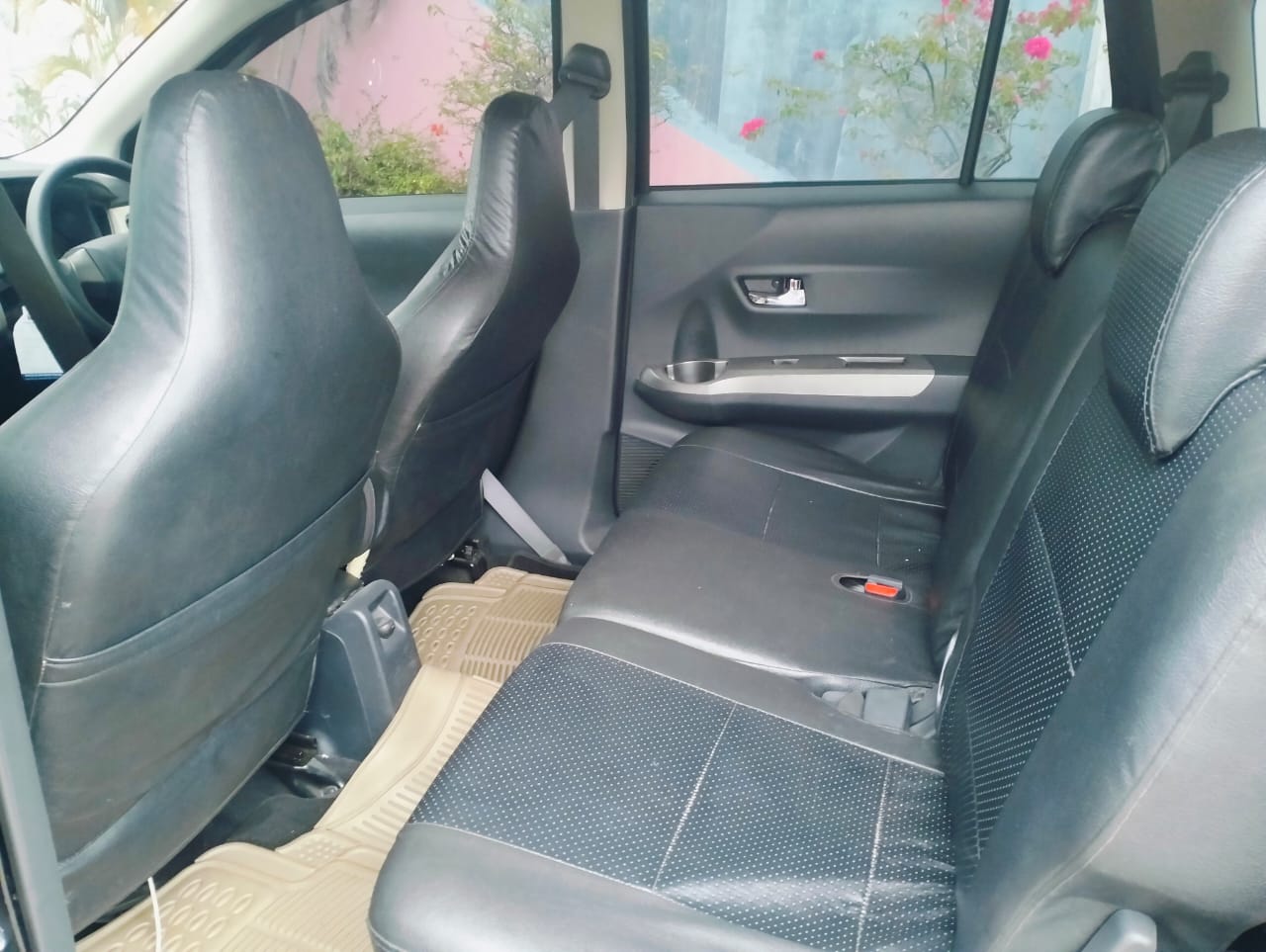 2022 Daihatsu Sigra 2022 Daihatsu Sigra