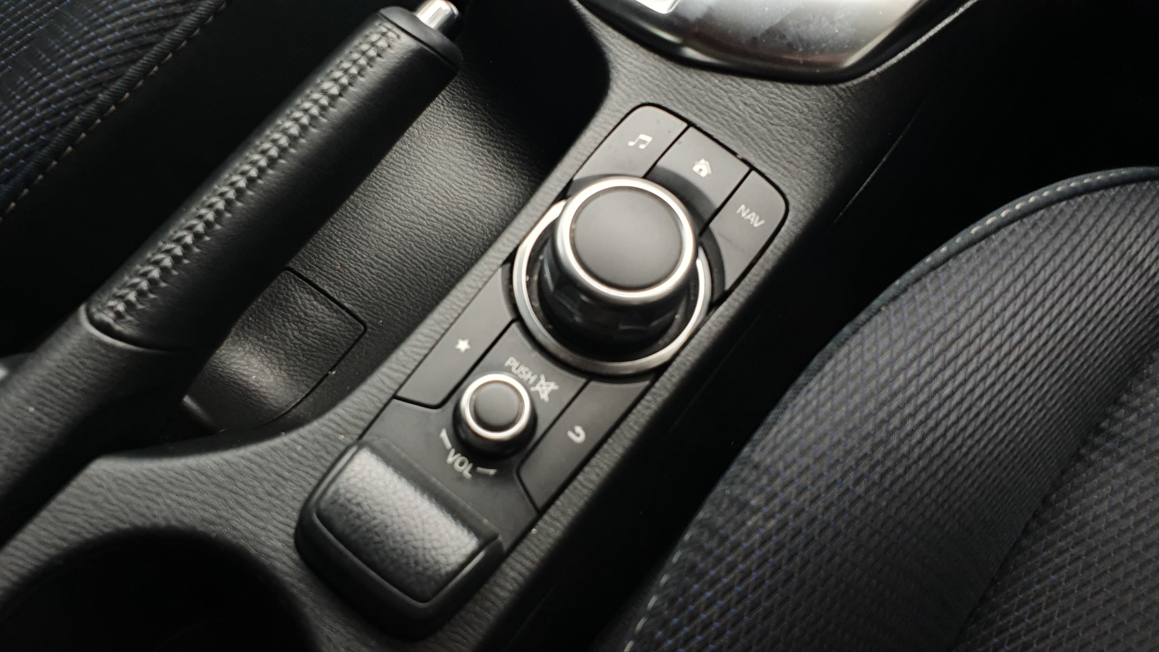 2020 Mazda 2 2020 Mazda 2