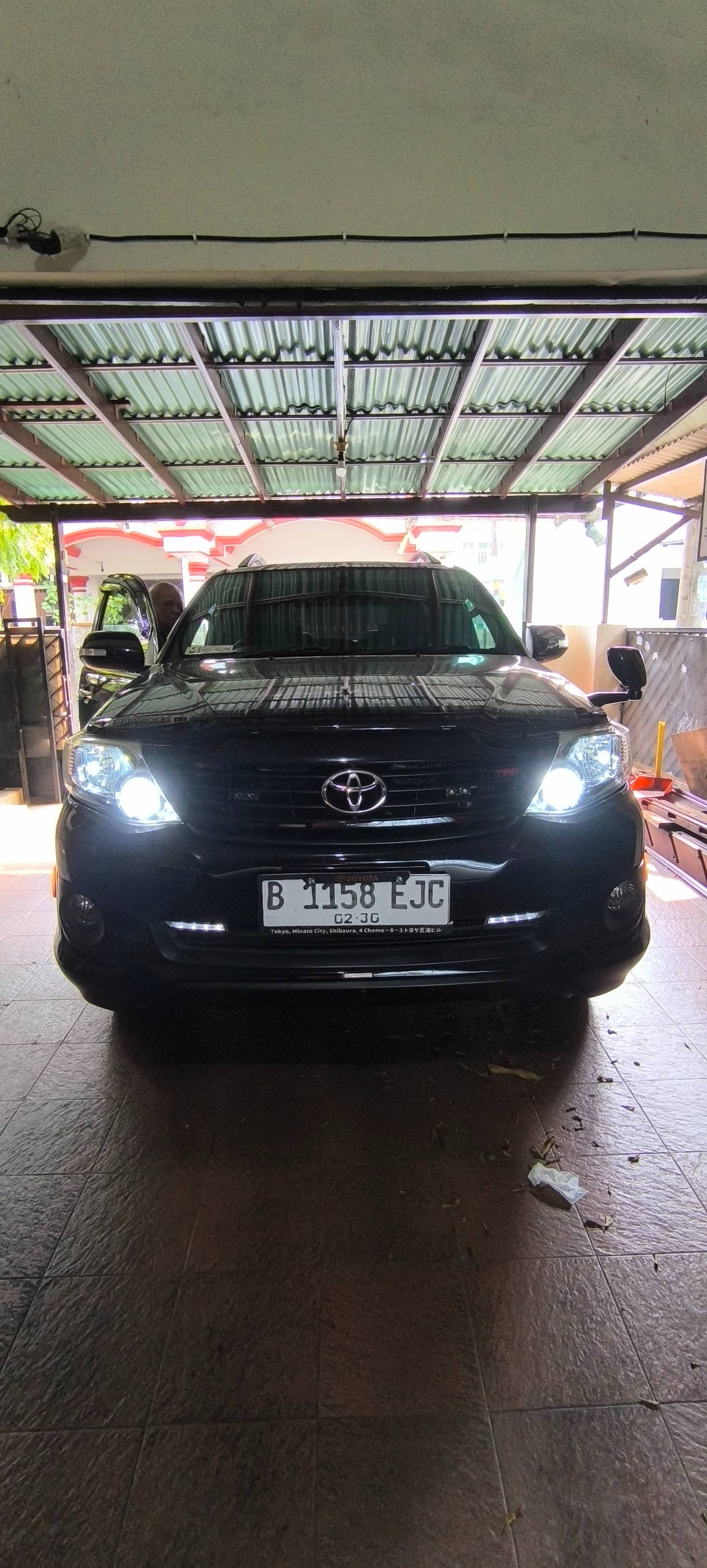 2014 Toyota Fortuner  2.7 G A/T LUX TRD BENSIN Bekas 2014 Toyota Fortuner  2.7 G A/T LUX TRD BENSIN Bekas