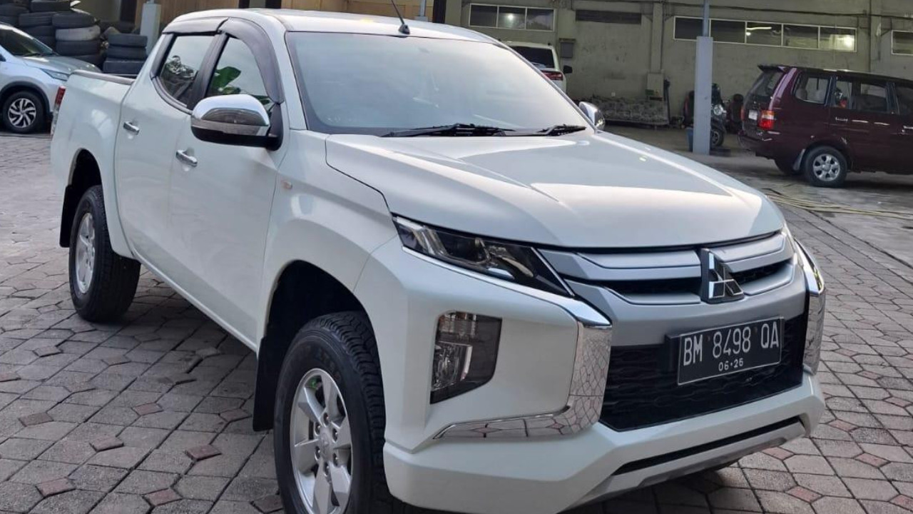 2021 Mitsubishi Triton Double Cab GLS 4x4 MT 2021 Mitsubishi Triton Double Cab GLS 4x4 MT